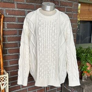 Gap cream chunky cable knit coastal fisherman relaxed fit sweater. Size Large
